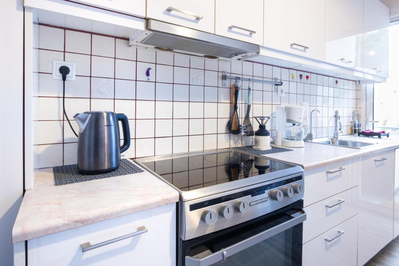 Apartment With Parking Near Medical Center Athen Eksteriør bilde