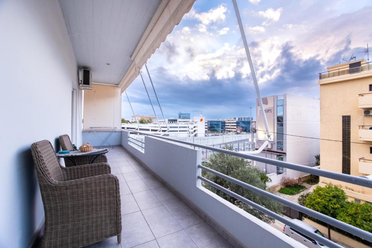 Apartment With Parking Near Medical Center Athen Eksteriør bilde