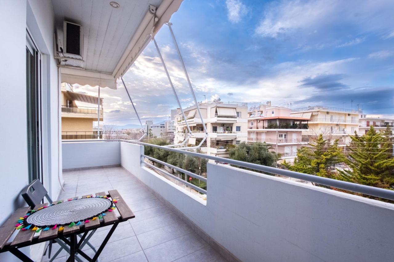 Apartment With Parking Near Medical Center Athen Eksteriør bilde